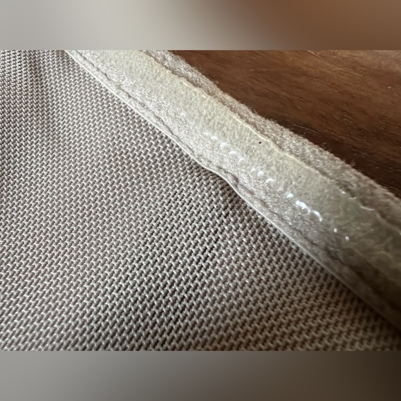 Cropped satin corset in size Medium from ⭐️ GARAGE ⭐️ - Picture 7 of 14